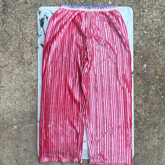 More Than Magic Bright Pink Velvet Pants Size L (10/12) - Picture 1 of 6